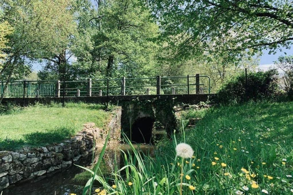 Gite Moulin De Lausseignan Barbaste Exterior photo
