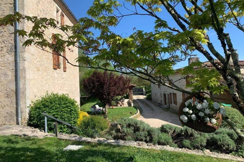 Gite Moulin De Lausseignan Barbaste Exterior photo